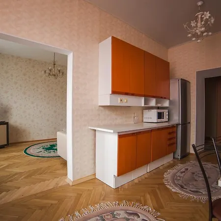 Vip House On Prospect Nezavisimosti 38 Apartment